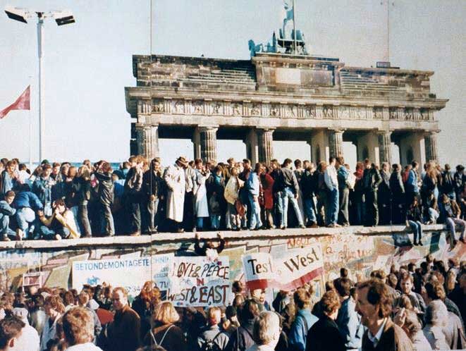 Fall of berlin Wall
